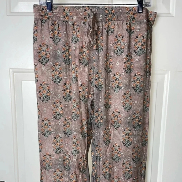 WORLD MARKET SUSAN MULTICOLOR‎ SCROLL FLORAL PAJAMA PANTS SIZE S/M - Picture 2 of 7